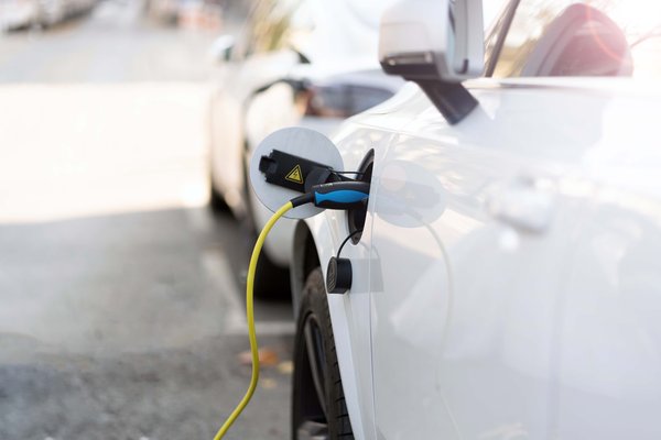 Voitures hybrides et électriques : un choix pour l'avenir